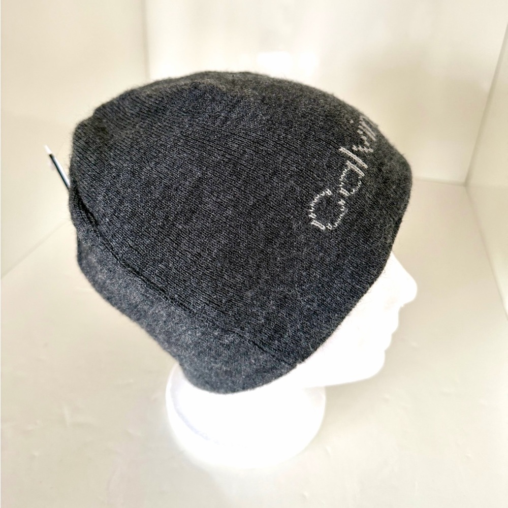NWT Men’s Calvin Klein Charcoal Knit Bernie